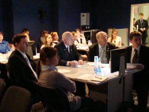 Фото к В информационном центре прошел второй тур III Всероссийского конкурса школьных рефератов «Атомная наука и техника-2010»
