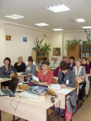 Фото к Информационный центр достойно выступил на областной конференции работников образования