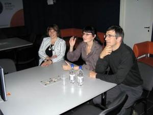 Фото к Французский физик Пьер Дезесквиль в гостях у Информационного центра