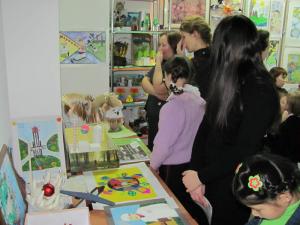 Фото к Открытие выставки детских работ «Мирный атом»