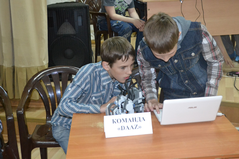 Фото к Welcome в робототехнику