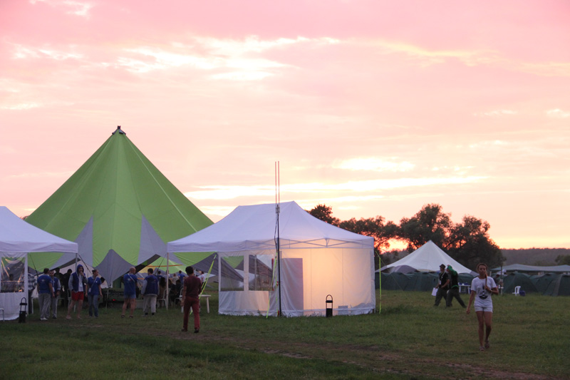Фото к Наши люди на «Форсаже»!