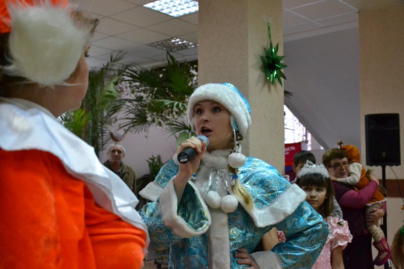 Фото к На закрытии Года охраны окружающей среды «Атомный» Дед Мороз исполнил экологический рэп