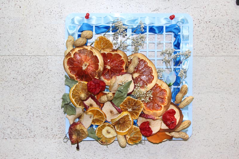 Фото к В томском информационном центре по атомной энергии открылась выставка «Зимний букет»