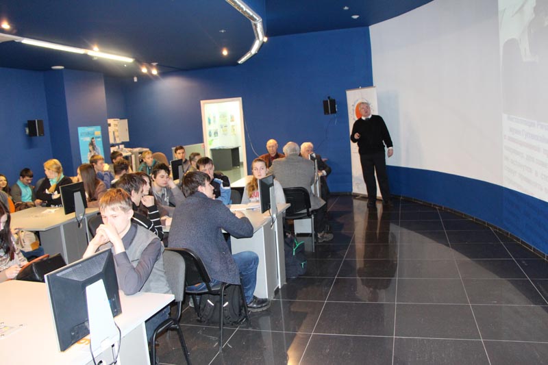 Фото к В День науки о перспективных технологиях получения титана