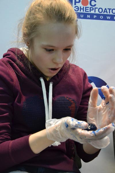 Фото к Респект науке! В информационном центре по атомной энергии Томска состоялся научный семейный праздник