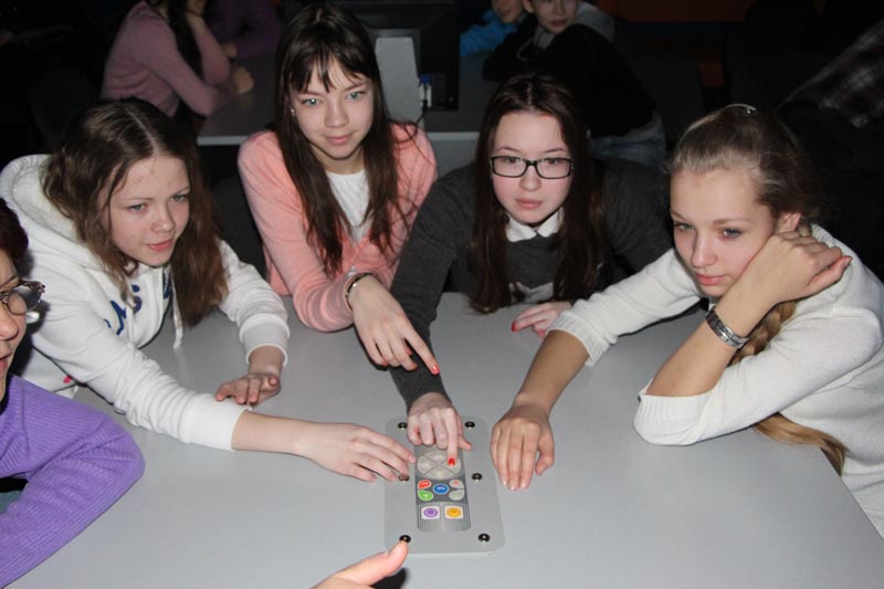 Фото к Томские и северские школьники убедились, что научная фантастика становится реальностью