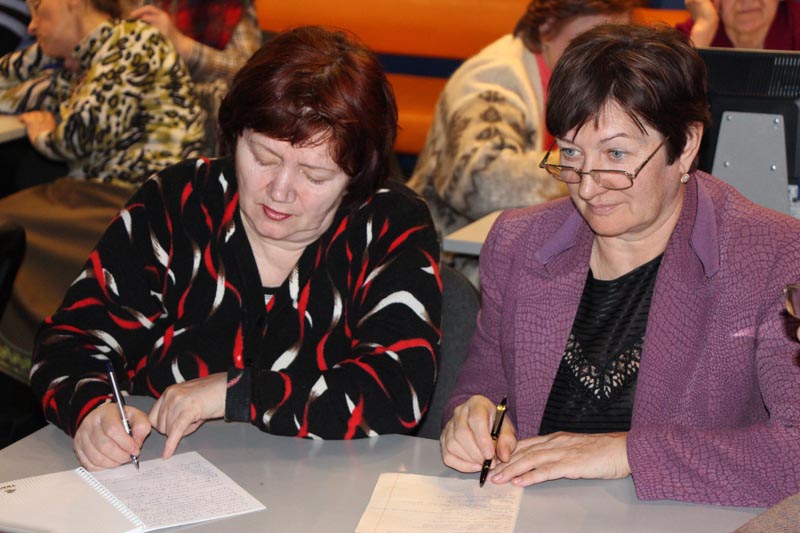 Фото к Педагоги — участники проекта «Школа Росатома» посетили информационный центр по атомной энергии в Томске