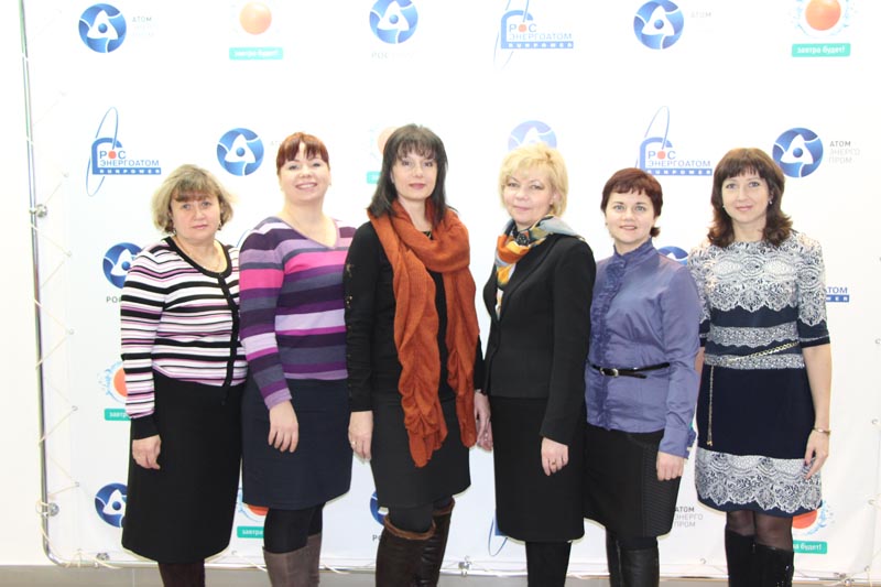 Фото к Педагоги — участники проекта «Школа Росатома» посетили информационный центр по атомной энергии в Томске