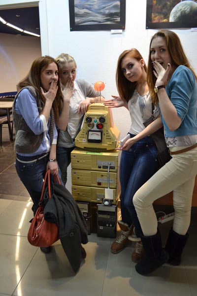 Фото к В Томске впервые пройдет Вечер Робоискусств