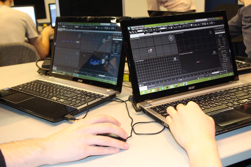 Фото к В Информационном центре по атомной энергии Томска школьники познакомились с 3Д-моделированием