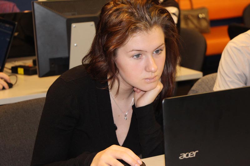 Фото к В Информационном центре по атомной энергии Томска школьники познакомились с 3Д-моделированием