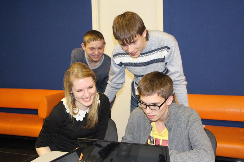 Фото к В информационном центре по атомной энергии завершился цикл мастер-классов в рамках подготовки к конкурсу «Цифровое поколение. Вперед!»