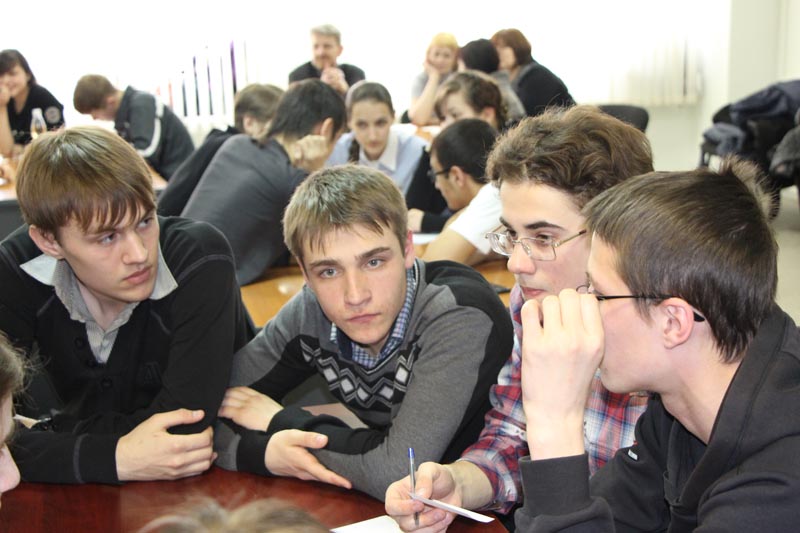 Фото к В Томске прошел второй отборочный тур регионального этапа I-го Всероссийского чемпионата по интеллектуальным играм «Формула интеллекта» 