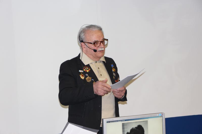 Фото к «Совершенно открыто» о «совершенно секретном»: ветеран атомной отрасли Дмитрий Леплявкин — старшеклассникам