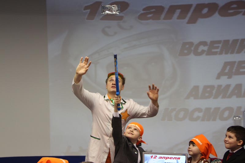 Фото к Через тернии — к звездам: в информационном центре по атомной энергии Томска состоялось празднование Дня Космонавтики