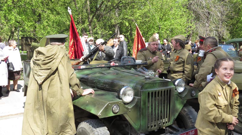Фото к Более 5000 томичей побывали на выступлениях творческой военной агитбригады