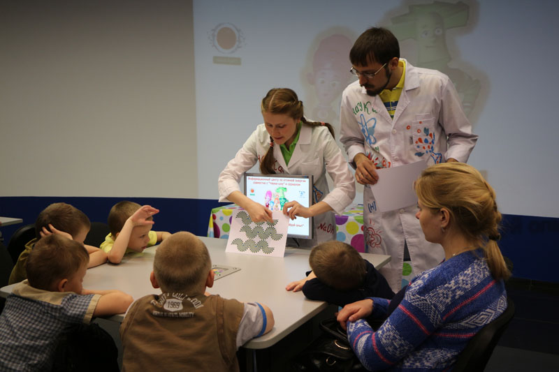 Фото к В томском информационном центре по атомной энергии стартовал проект «ФИКСИруй опыт»