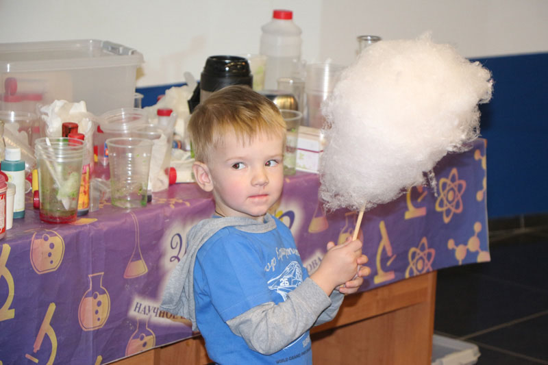 Фото к День защиты детей с Фиксиками и Профессором Звездуновым