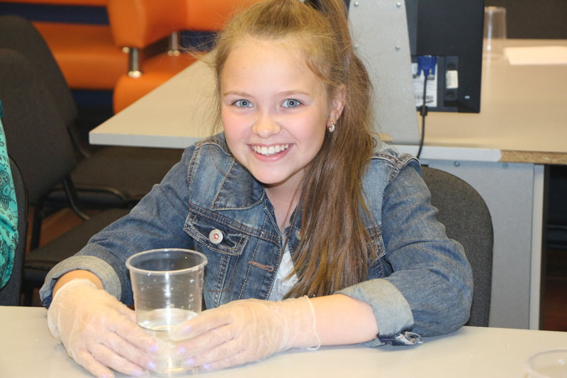 Фото к «ФИКСИруй опыт» для бакчарских школьников.