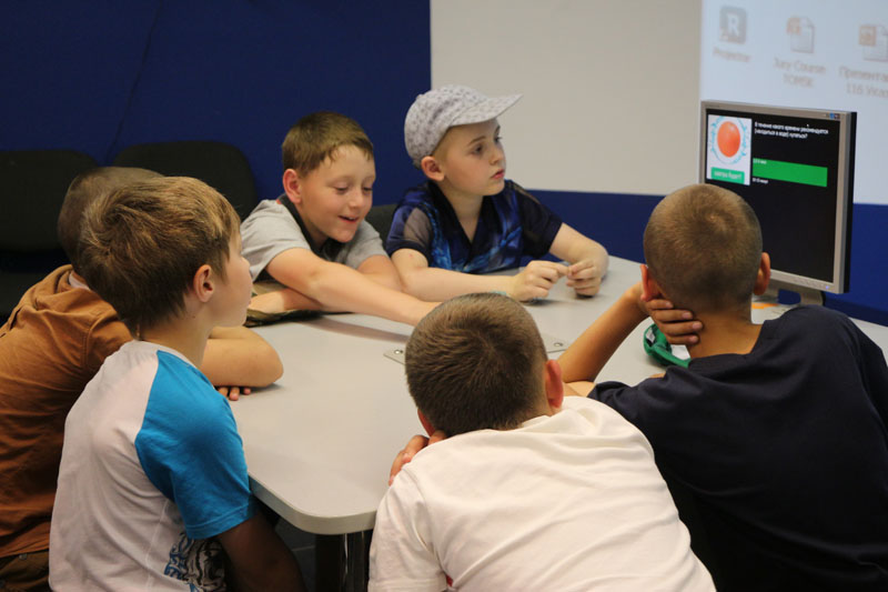 Фото к Дни безопасности с МЧС  в томском информационном центре по атомной энергии