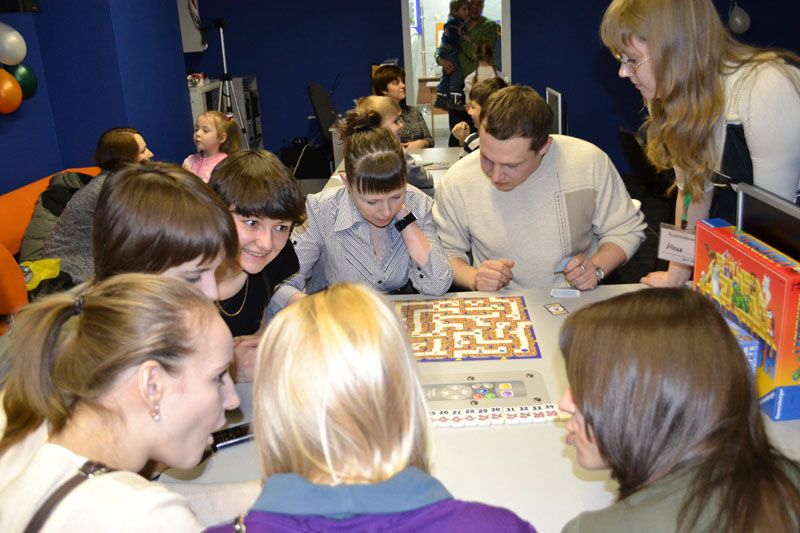 Фото к В информационном центре по атомной энергии стартует проект «День семьи в ИЦАЭ»