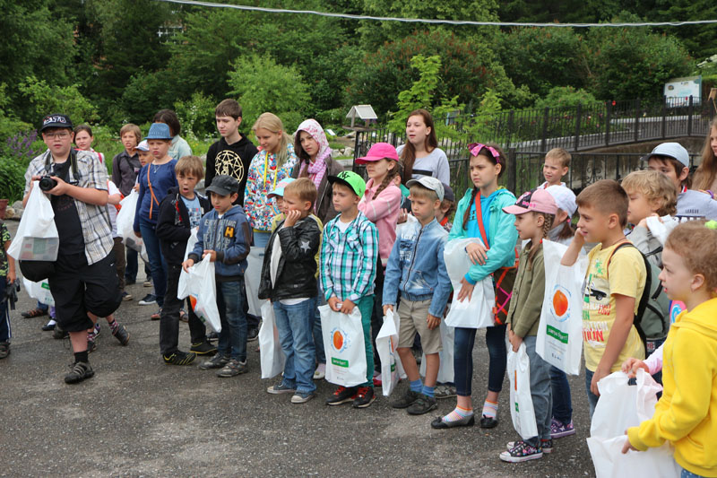 Фото к Сотрудники томского информационного центра по атомной энергии посетили IT-лагерь