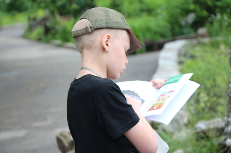 Фото к Сотрудники томского информационного центра по атомной энергии посетили IT-лагерь