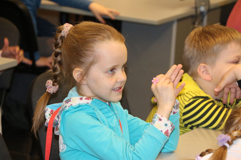 Фото к Томские школьники «заФИКСИровали опыты»