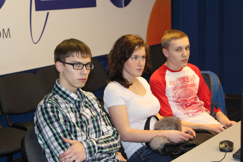 Фото к В Томском информационном центре завершился учебный год «Школы юного Веб-программиста»