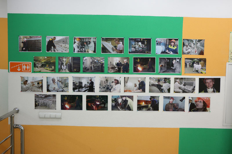 Фото к В томском информационном центре по атомной энергии финишировал проект «Дни знаний о СХК»