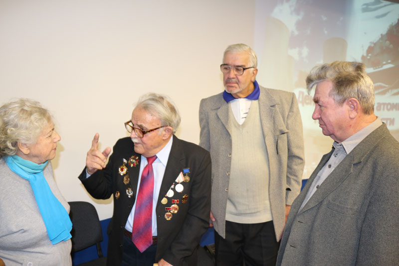 Фото к День работника атомной промышленности отметили в информационном центре по атомной энергии