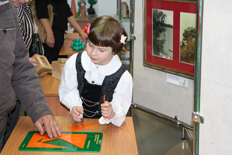 Фото к Юные томичи — победители II Всероссийского конкурса «Мой атом» получили заслуженные награды