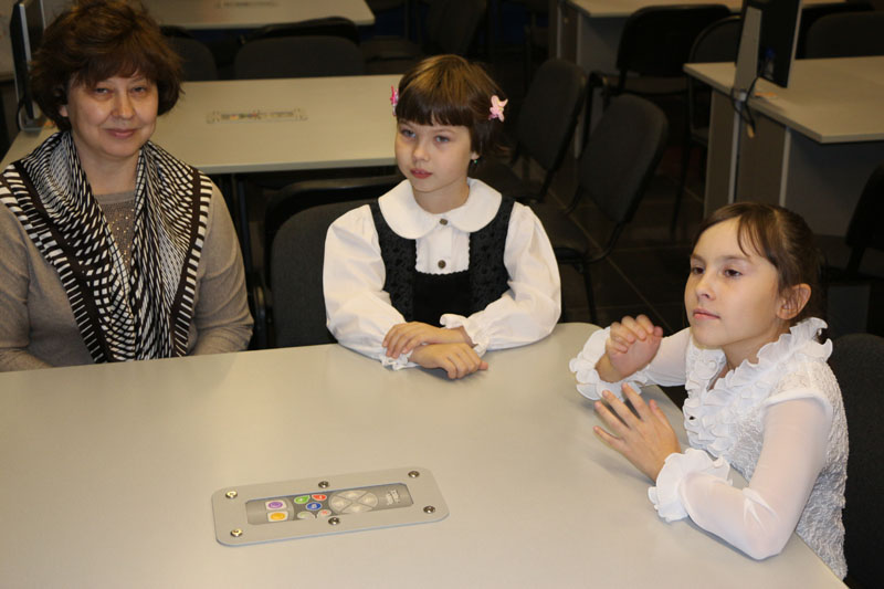 Фото к Юные томичи — победители II Всероссийского конкурса «Мой атом» получили заслуженные награды