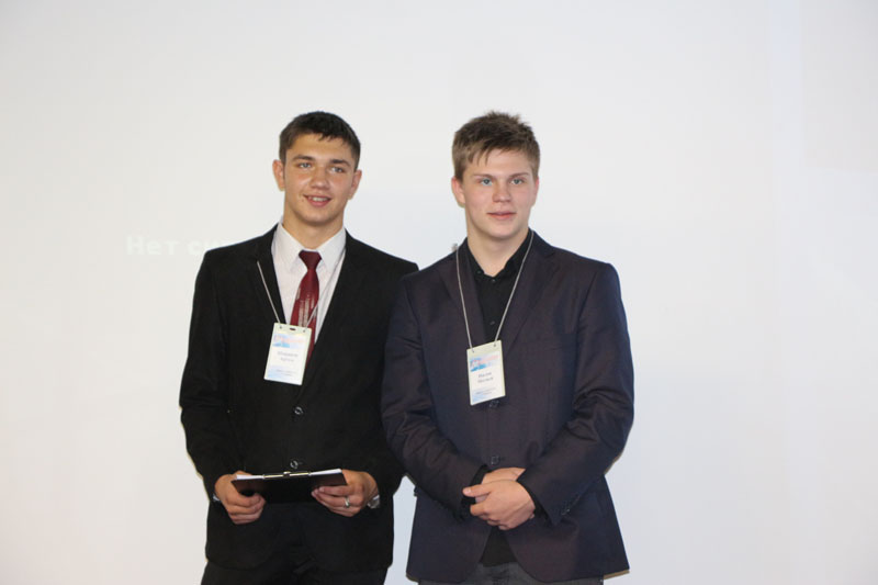 Фото к В томском информационном центре прошла секция для школьников в рамках V Международной школы-конференции молодых атомщиков Сибири