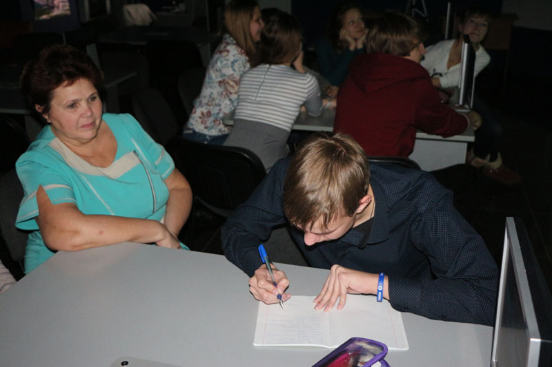 Фото к В томском информационном центре по атомной энергии состоялась онлайн-конференция «Атомные РВК в проекте  «Третье измерение»