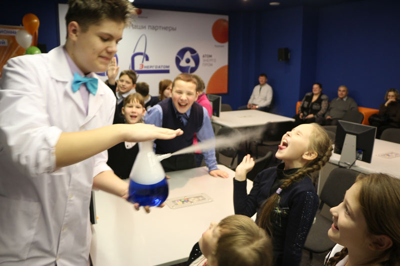 Фото к Первый в России информационный центр по атомной энергии Томска отметил свое шестилетие