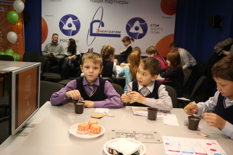 Фото к Первый в России информационный центр по атомной энергии Томска отметил свое шестилетие