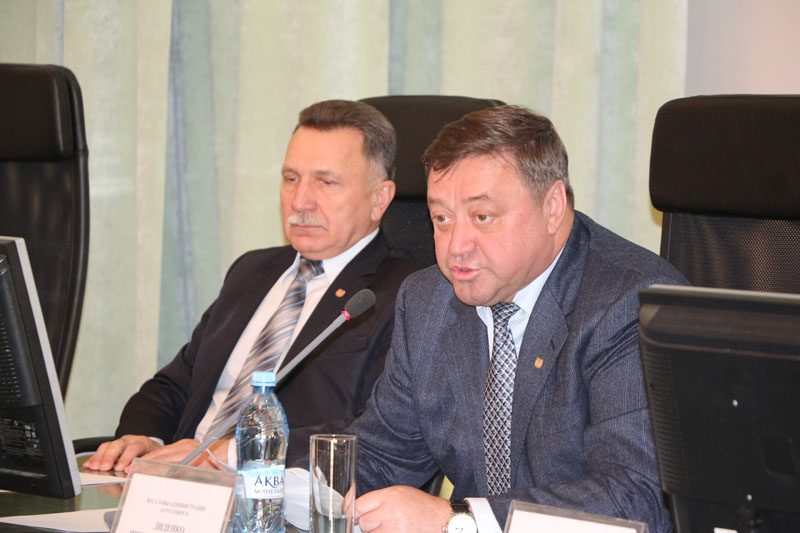 Фото к Общественность смогла убедиться в безопасности вывода из эксплуатации промышленных уран-графитовых ядерных реакторов АДЭ-4 и АДЭ-5 Сибирского химического комбината