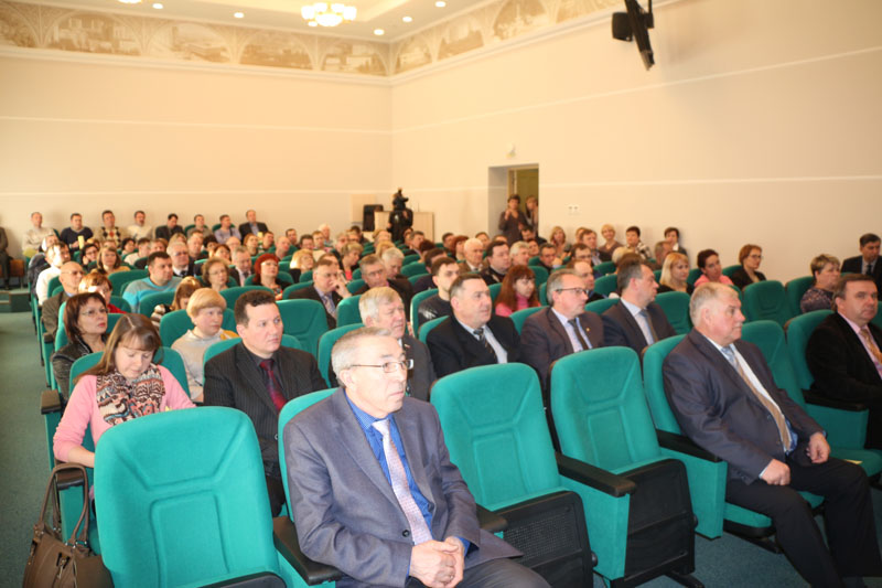 Фото к Общественность смогла убедиться в безопасности вывода из эксплуатации промышленных уран-графитовых ядерных реакторов АДЭ-4 и АДЭ-5 Сибирского химического комбината