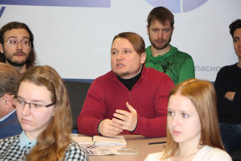 Фото к Признаки жизни: в ИЦАЭ Томска состоялась лекция о научном искусстве