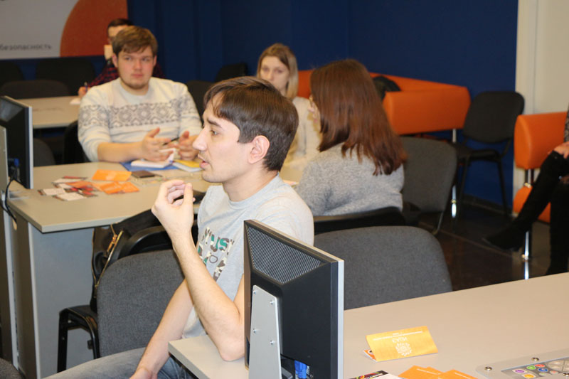 Фото к В ИЦАЭ Томска узнали, как найти себе единомышленников