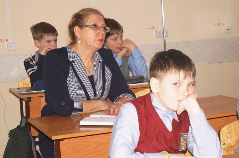 Фото к Реактивное движение: томские школьники приняли участие во Всероссийской Неделе высоких технологий и технопредпринимательства