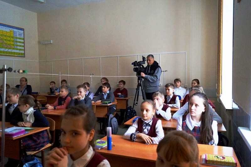 Фото к Реактивное движение: томские школьники приняли участие во Всероссийской Неделе высоких технологий и технопредпринимательства