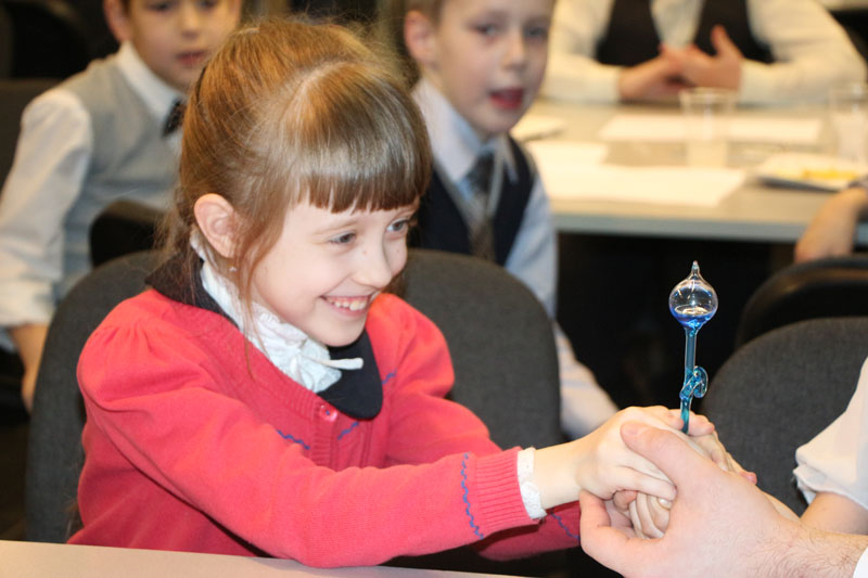 Фото к Томские первоклассники «заФИКСИровали» Неделю высоких технологий