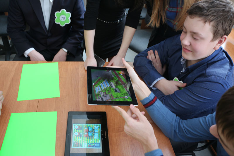 Фото к Более 30 000 школьников и педагогов в 55 регионах России приняли участие в Неделе высоких технологий и технопредпринимательства