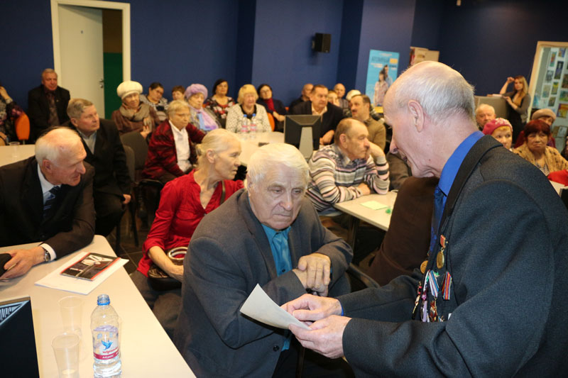 Фото к «Атомные встречи»: в ИЦАЭ Томска стартовал проект «Клуб ветеранов»  