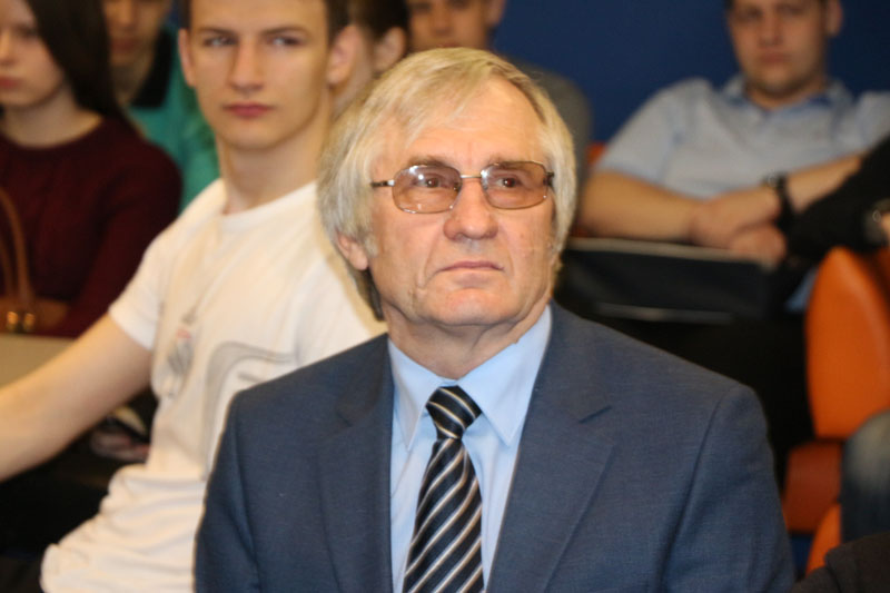 Фото к В ИЦАЭ Томска состоялся публичный семинар на тему: «Электронно-ионно-плазменные технологии — технологии 21 века»