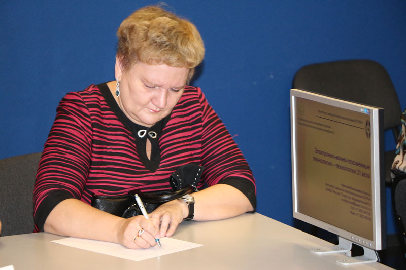 Фото к В ИЦАЭ Томска состоялся публичный семинар на тему: «Электронно-ионно-плазменные технологии — технологии 21 века»