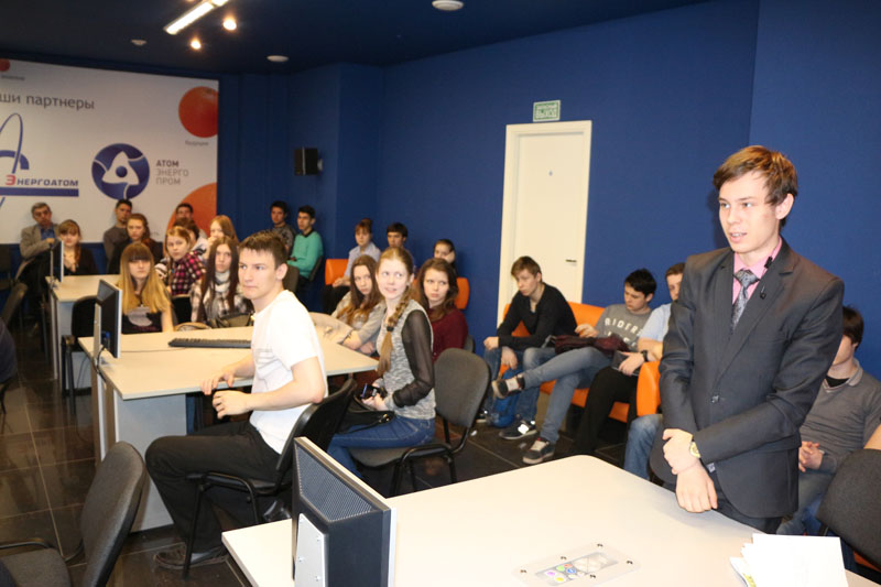 Фото к В ИЦАЭ Томска состоялся публичный семинар на тему: «Электронно-ионно-плазменные технологии — технологии 21 века»